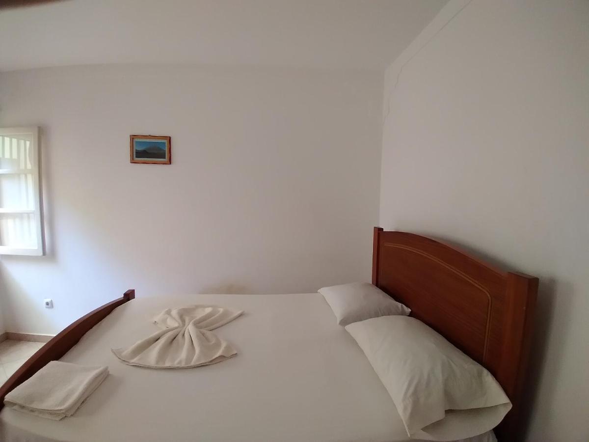 Pensao Domingas Hotel Sao Filipe Ngoại thất bức ảnh